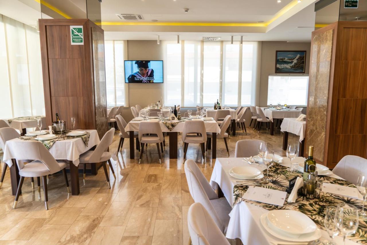 Hotel Hills 乌尔齐尼 外观 照片