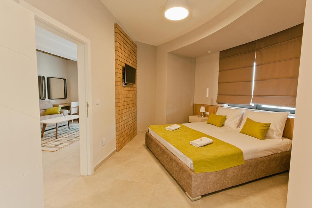 Hotel Hills 乌尔齐尼 外观 照片