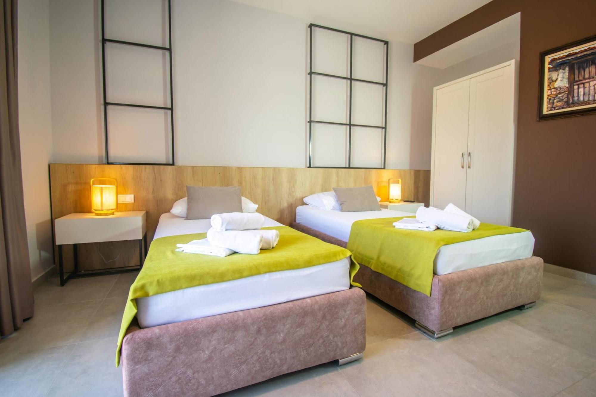 Hotel Hills 乌尔齐尼 客房 照片