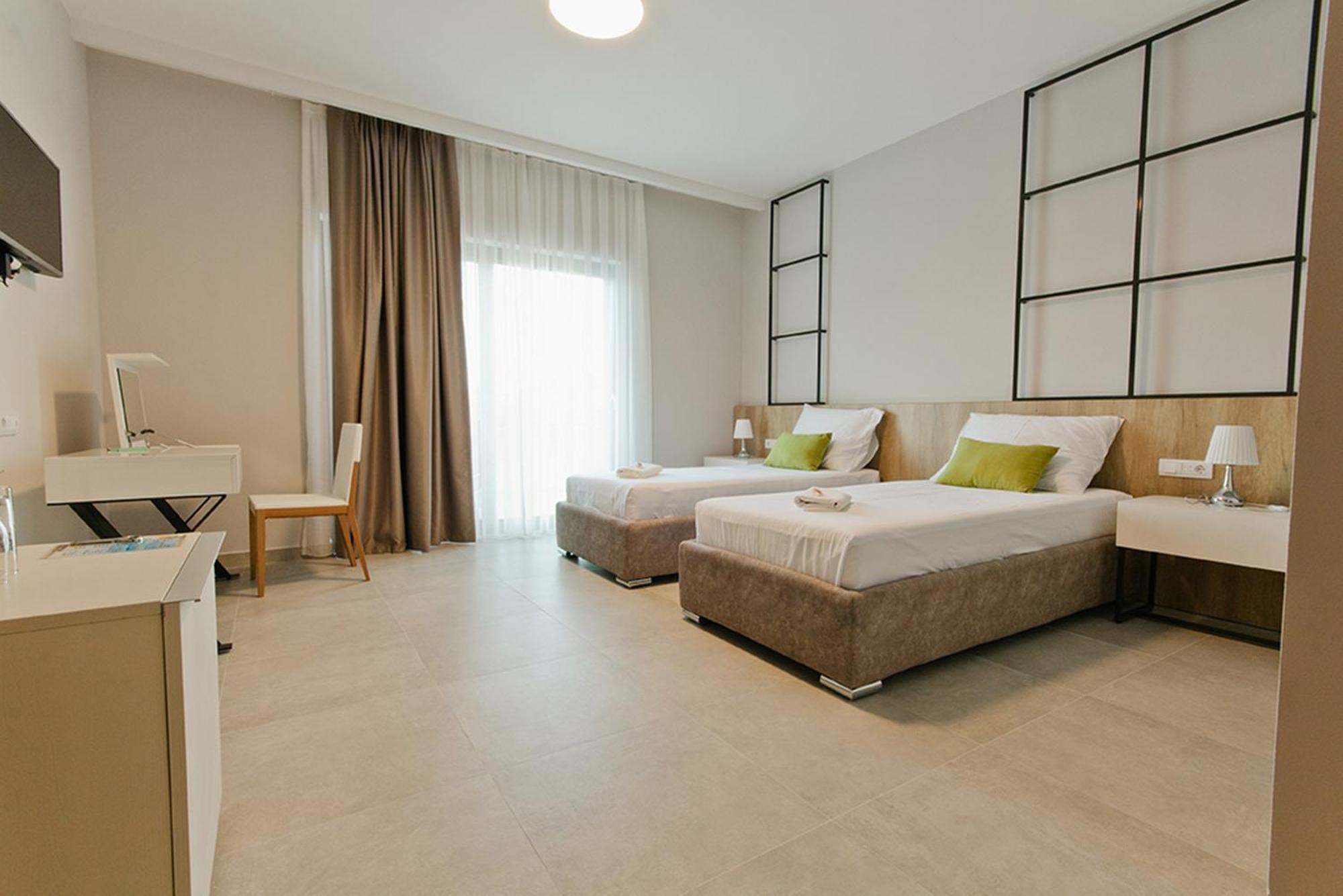 Hotel Hills 乌尔齐尼 客房 照片
